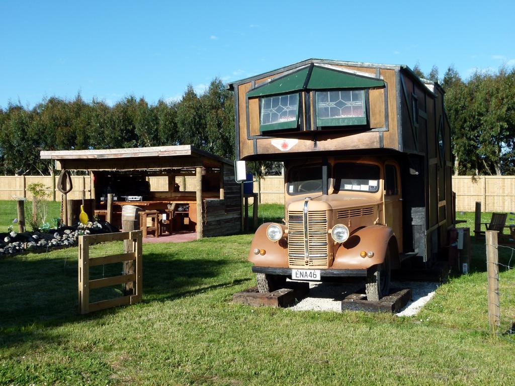 Wacky Stays - Unique Farm-Stay Glamping Rentals, Free Animal Feeding Tours Kaikoura Zimmer foto